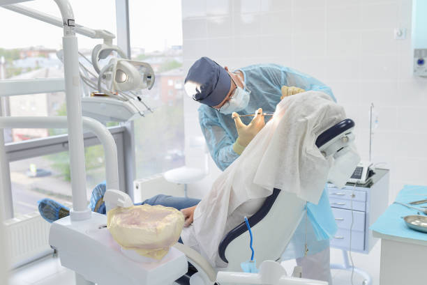 Best Emergency Broken Tooth Repair in Bass Lake, IN